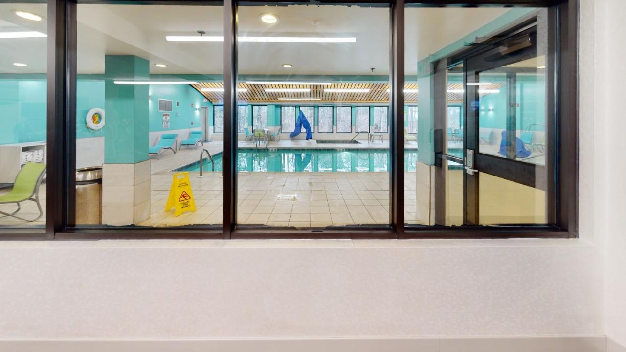 Holiday Inn Express South Burlington By Ihg Экстерьер фото